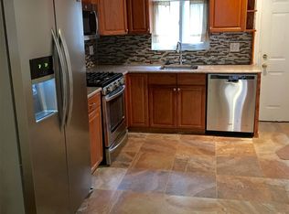 3033 Redner St, Philadelphia, PA 19121