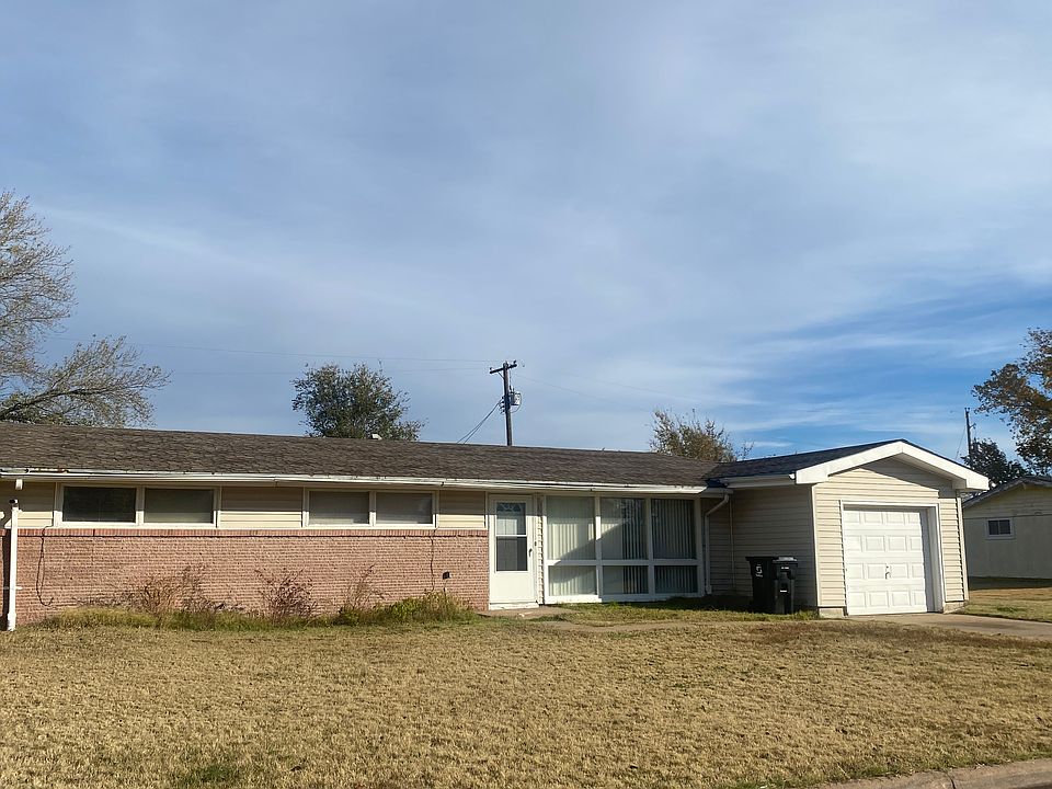1st image of 1212 Kingston Dr