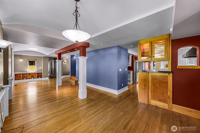 4th image of 5836 Chuckanut Drive