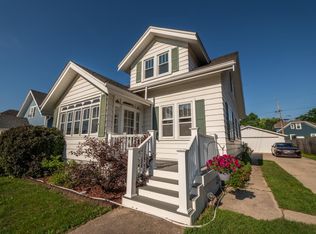 637 3rd Ave, West Bend, WI 53095