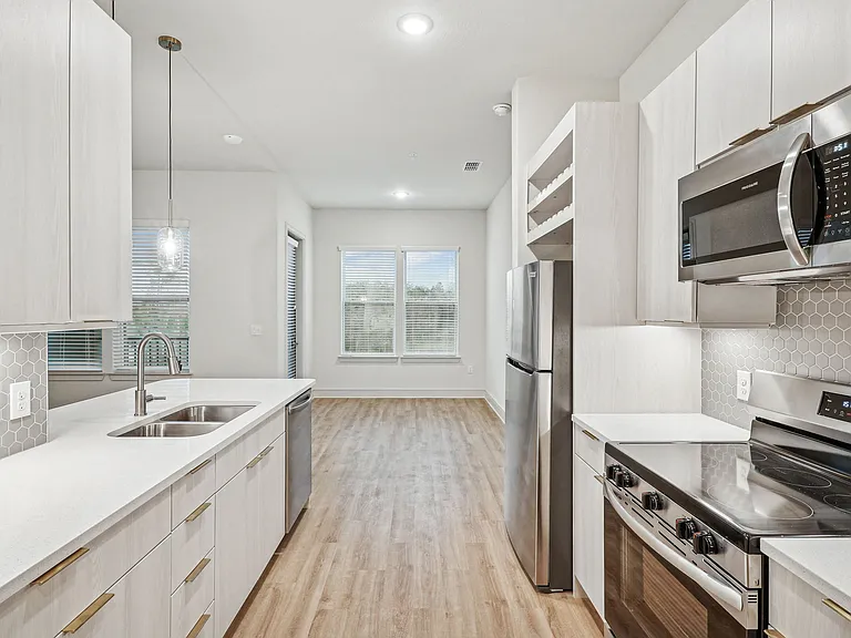 Sopra Luxury Living — Photo 52