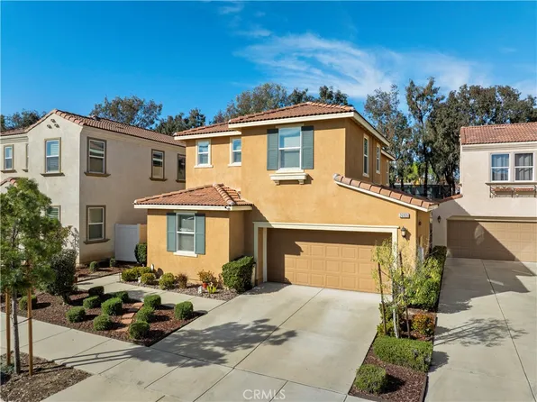 26935 Trestles Dr, Santa Clarita, CA 91351