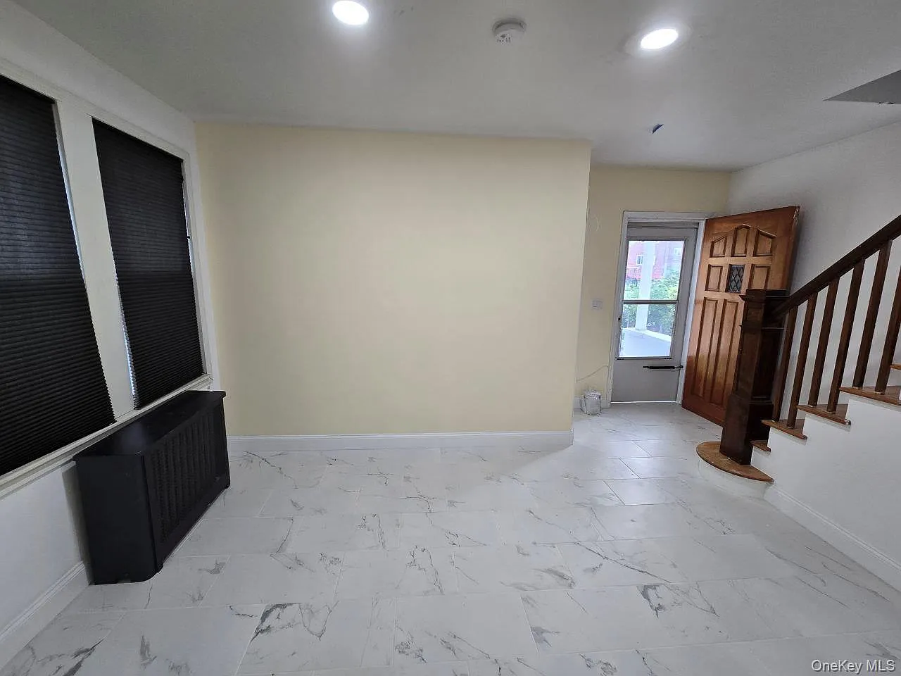 3 bed, 1.5 bath, 1046 sqft, $3,600 — Photo 4