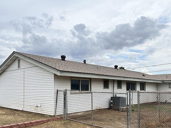 3rd image of 315 W FAIRHAVEN Road