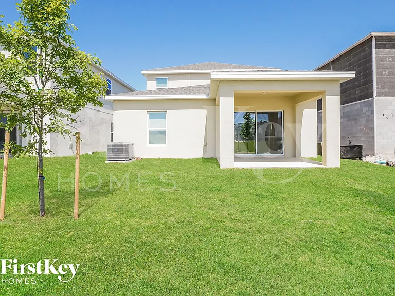 5086 Royal Point Ave — Photo 15