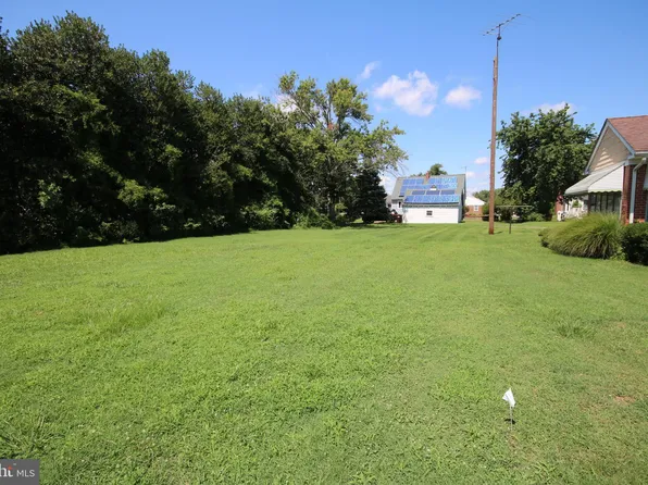 900 Talisman Ln, Cambridge, MD 21613