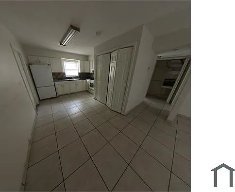 2 bed, 812 sqft, $1,299 — Photo 3