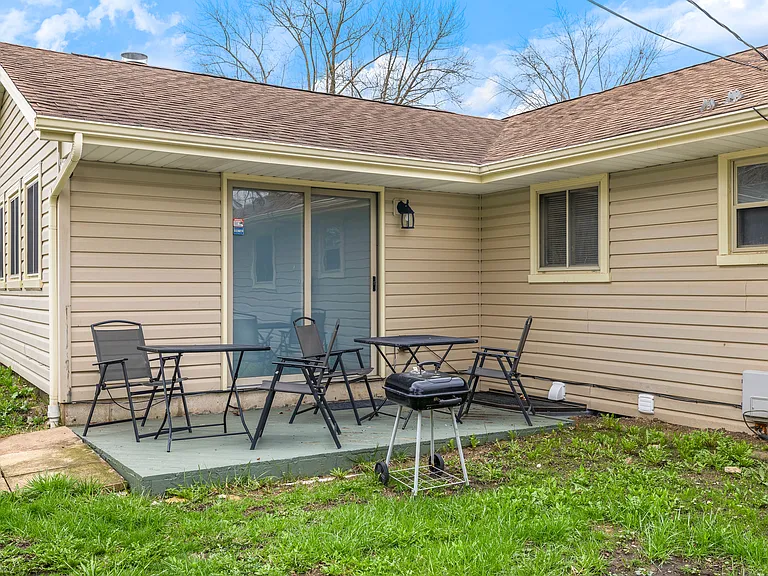 119 W Green Meadows Blvd — Photo 19