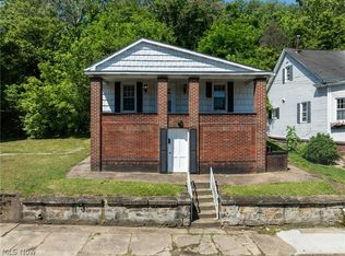 1923 Guernsey St, Bellaire, OH 43906