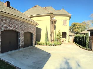 109 Springwood Cir, Lafayette, LA 70508