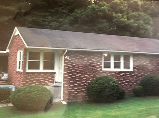 41 N Boone St, Erin, TN 37061