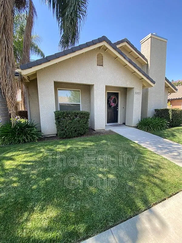 2 bed, 2.0 bath, $1,500 — Photo 1