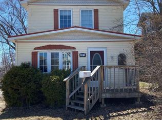 401 6th St SW, Chisholm, MN 55719