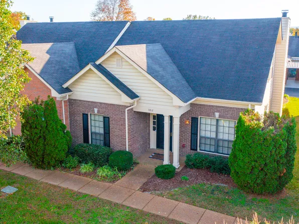 8812 Sawyer Brown Rd, Nashville, TN 37221
