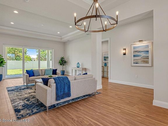 4th image of 4195 Negal Cir