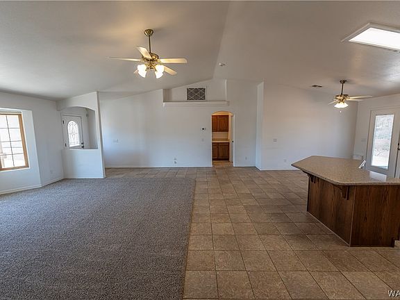 4th image of 3941 Pueblo Lane