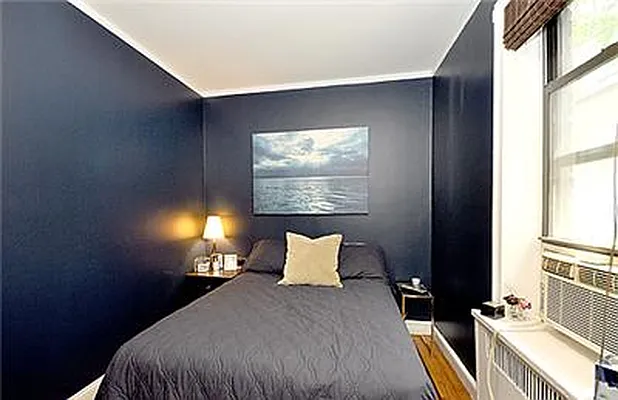 Sold by R New York | media 1