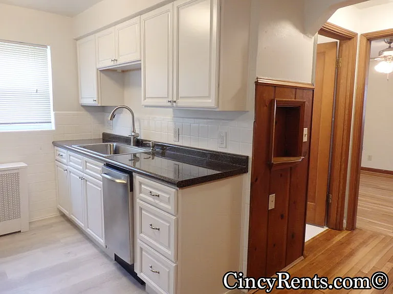 2640 Kenilworth Ave #4 — Photo 10
