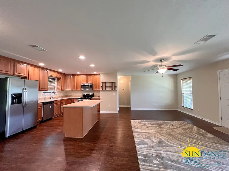 58 N Eden Park Dr — Photo 3