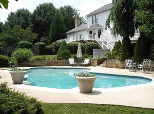 13309 Query Mill Rd, Gaithersburg, MD 20878