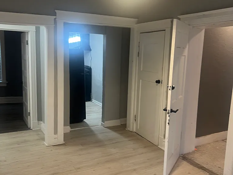 5311 Wells Ave — Photo 2