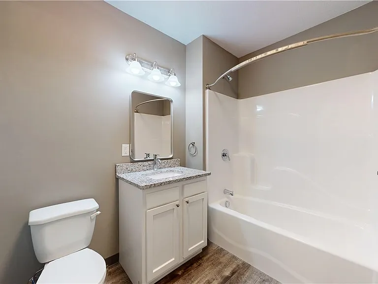 1450 5th Ave #202 — Photo 9