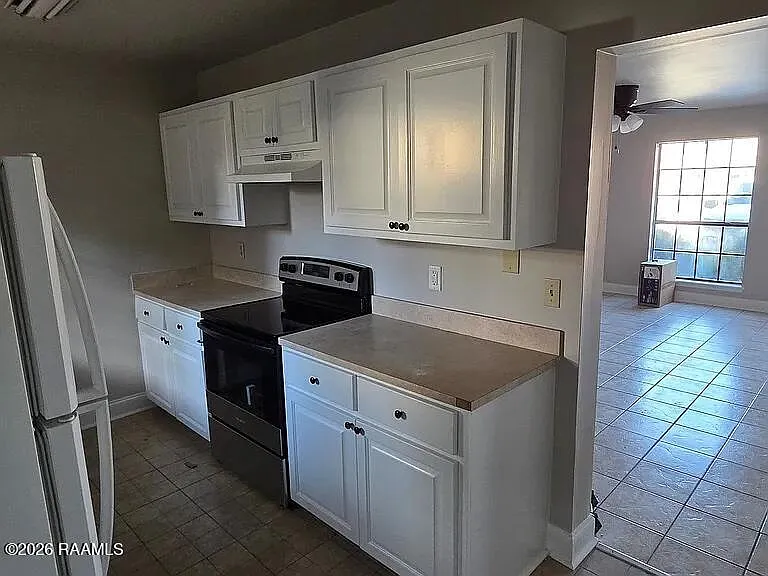 100 Winchester Dr #608 — Photo 5