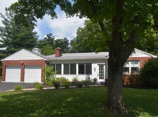 290 Compton Rd, Cincinnati, OH 45215