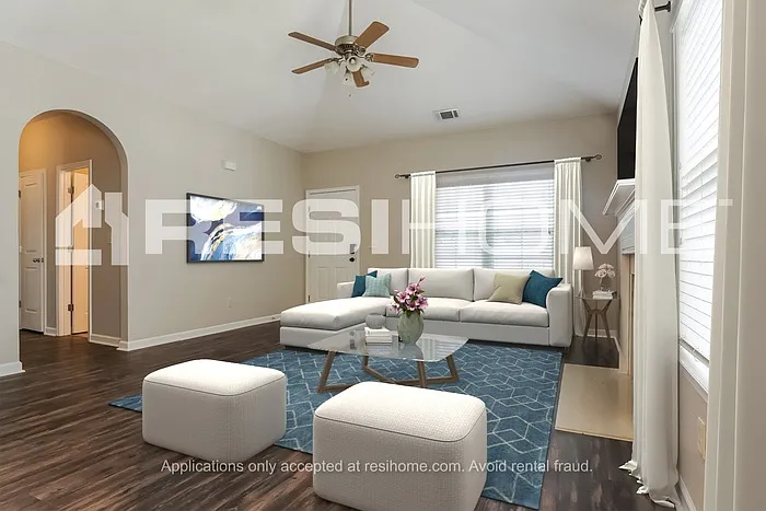 102 Rockbrook Ln — Photo 6