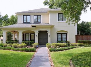 5116 Pocahontas St, Bellaire, TX 77401