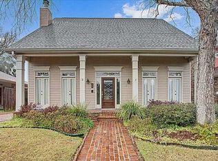 1016 Martin Behrman Walk, Metairie, LA 70005