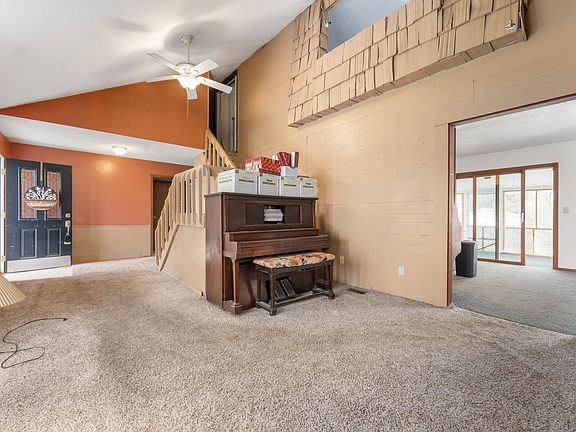 5th image of 7010 W Edgewood Dr