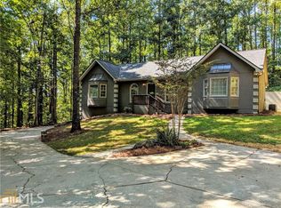 412 Oak Hills Dr, Dallas, GA 30132