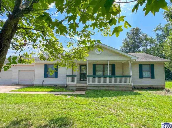 8883 Rosedale Rd, Terre Haute, IN 47805