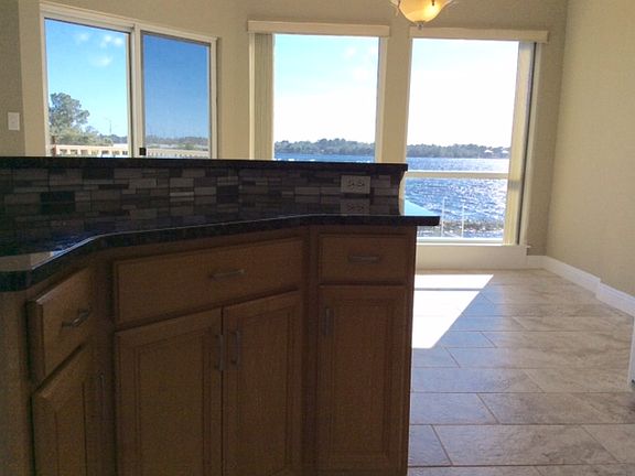 Island with new granite c/to