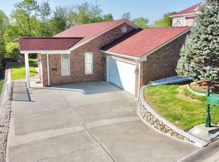 4040 Southmont Dr SW, Roanoke, VA 24014
