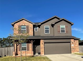 8039 Brooks Crossing Dr, Baytown, TX 77521