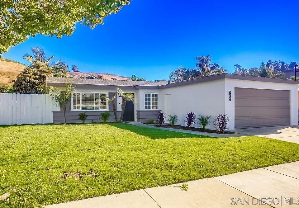 1st image of 3257 Carolyn Cir