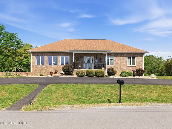 2nd image of 446 Gaut Rd