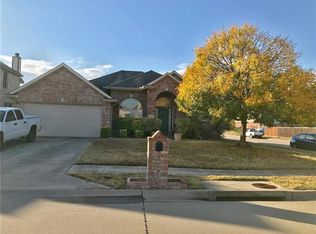 2300 Acorn Bnd, Denton, TX 76210