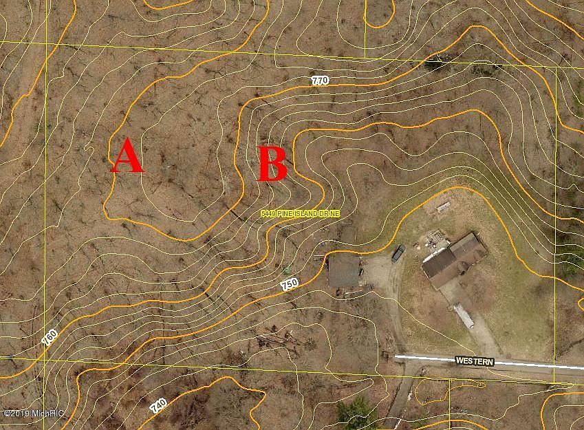 2nd image of 5449 Pine Island Dr NE