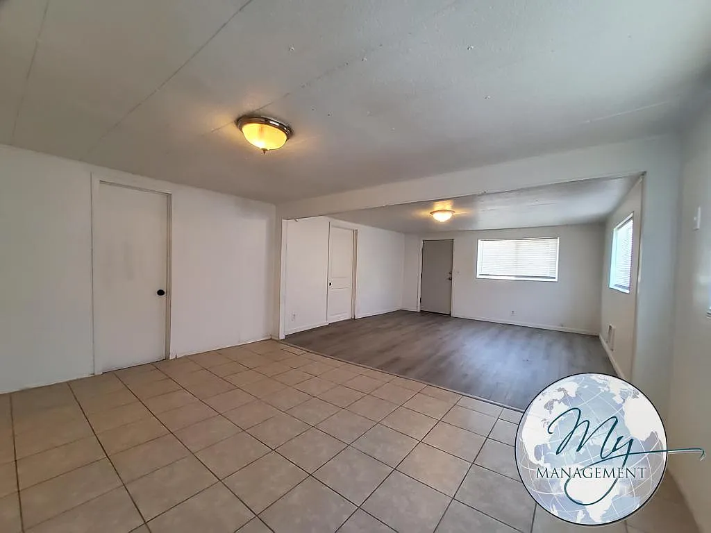 $1275 | 2-bed 1-bath House w/ yard | 227 W Ave F Jerome, ID — Photo 4