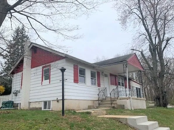 471 Irwins Ln, Plymouth Meeting, PA 19462