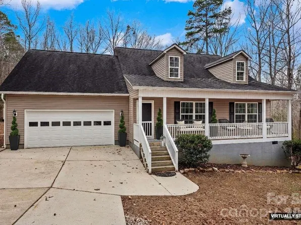 6115 Chandler Rd, Clover, SC 29710