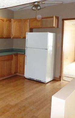 4th image of 209 West St