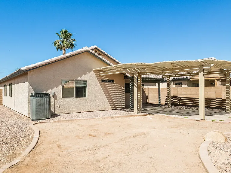 15843 W Woodlands Ave — Photo 16