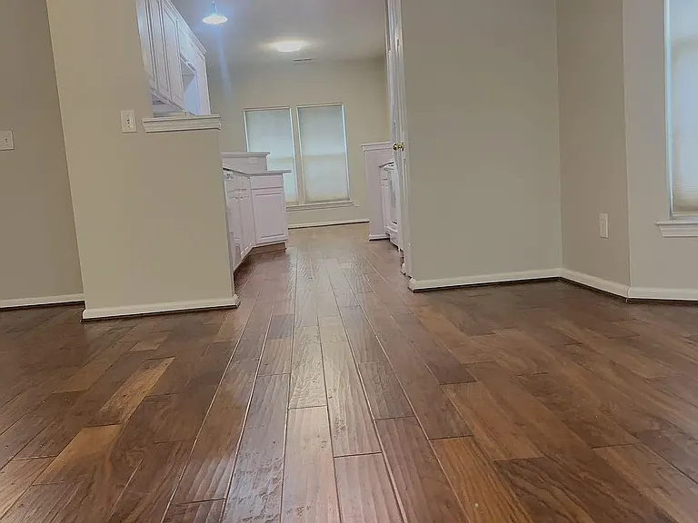 10394 Alexander Martin Ave — Photo 15