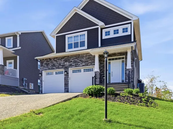 61 Maple Grove Ave, Timberlea, NS B3T 0E2