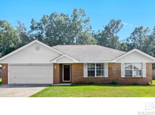 106 Oak Hollow Cir, Foley, AL 36535
