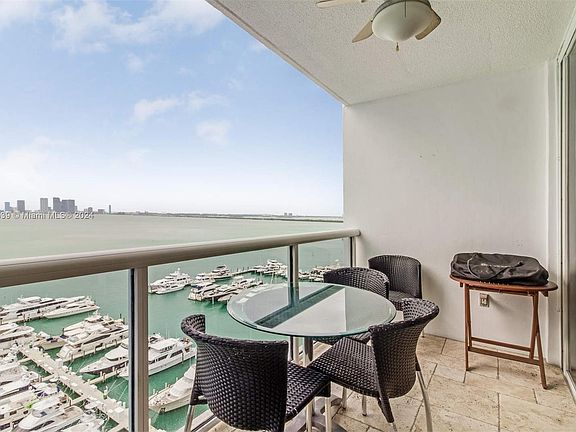 3rd image of 1800 Sunset Harbour Dr #1708